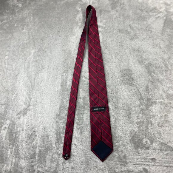 Jones New York Men's Classic 100% Silk Neck Tie - Picture 6 of 6